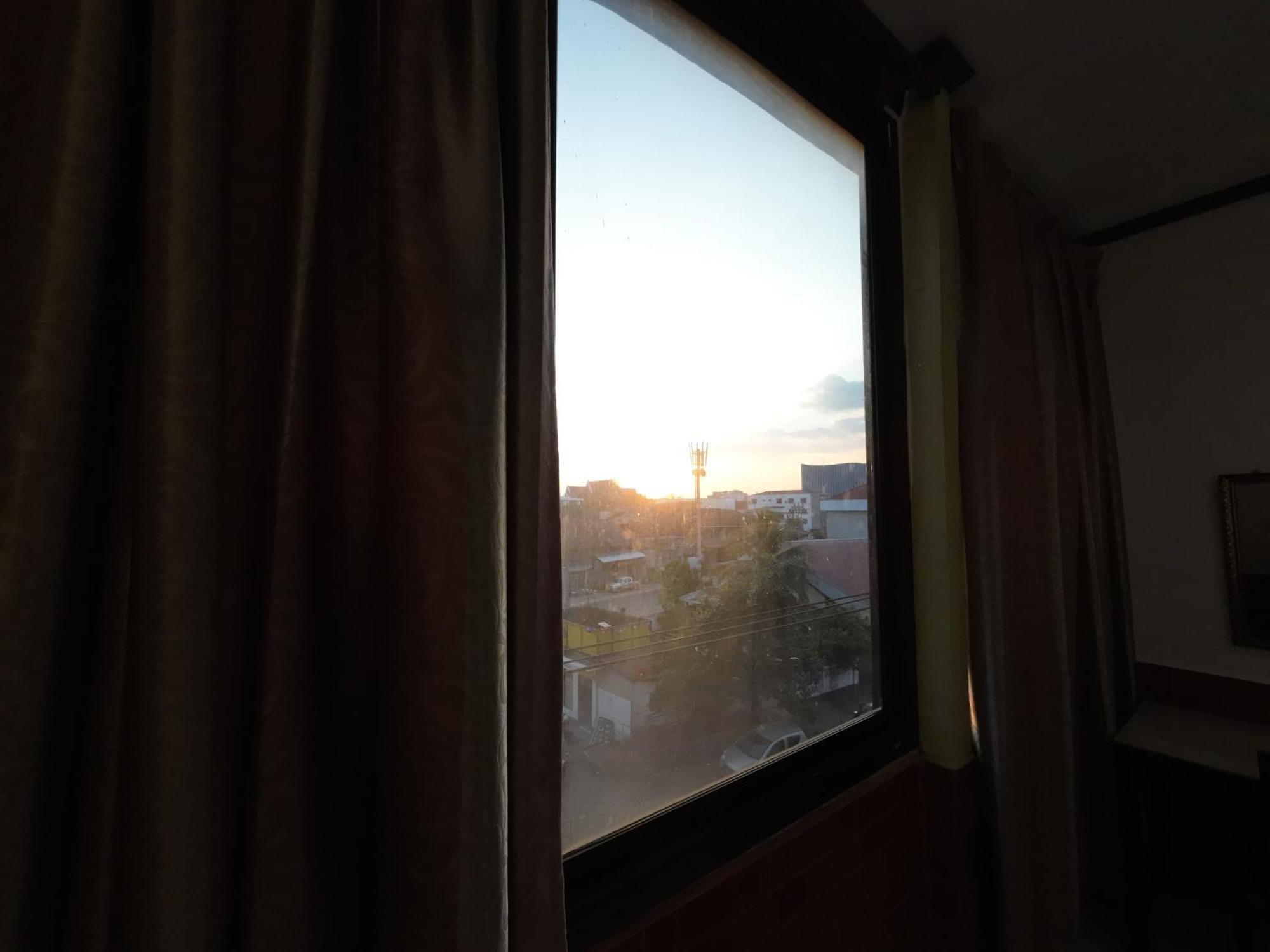 Intouch Guest House เวียงจันทน์ ภายนอก รูปภาพ